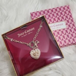 🔹️Juicy Couture🔹️ Gold Heart Pendant Necklace